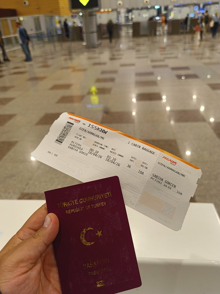 77Armagan's tweet image. #Hurghada tatilim bitti 
Artık uçaktayım 
Hadi bana iyi uçuşlar ✈️ 
😥😥😥
@ucurbenipegasus