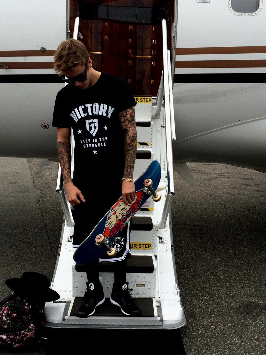 AJ (@archivesjustins) on Twitter photo 