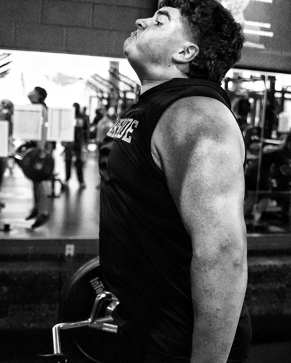 DentonGuyer_FB's tweet image. Finish Strong ⛓️

#Southside | #DifferentBreed