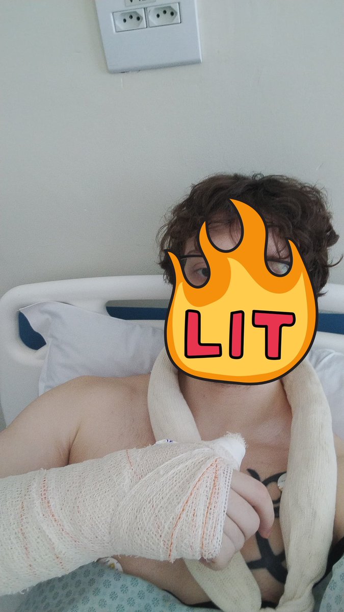 VITAO ROTTWEILER tweet media