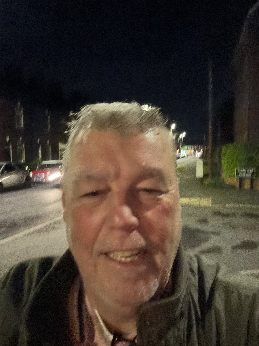 peter baker tweet media