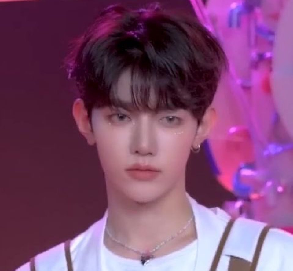 Cara 𖤓 tweet media