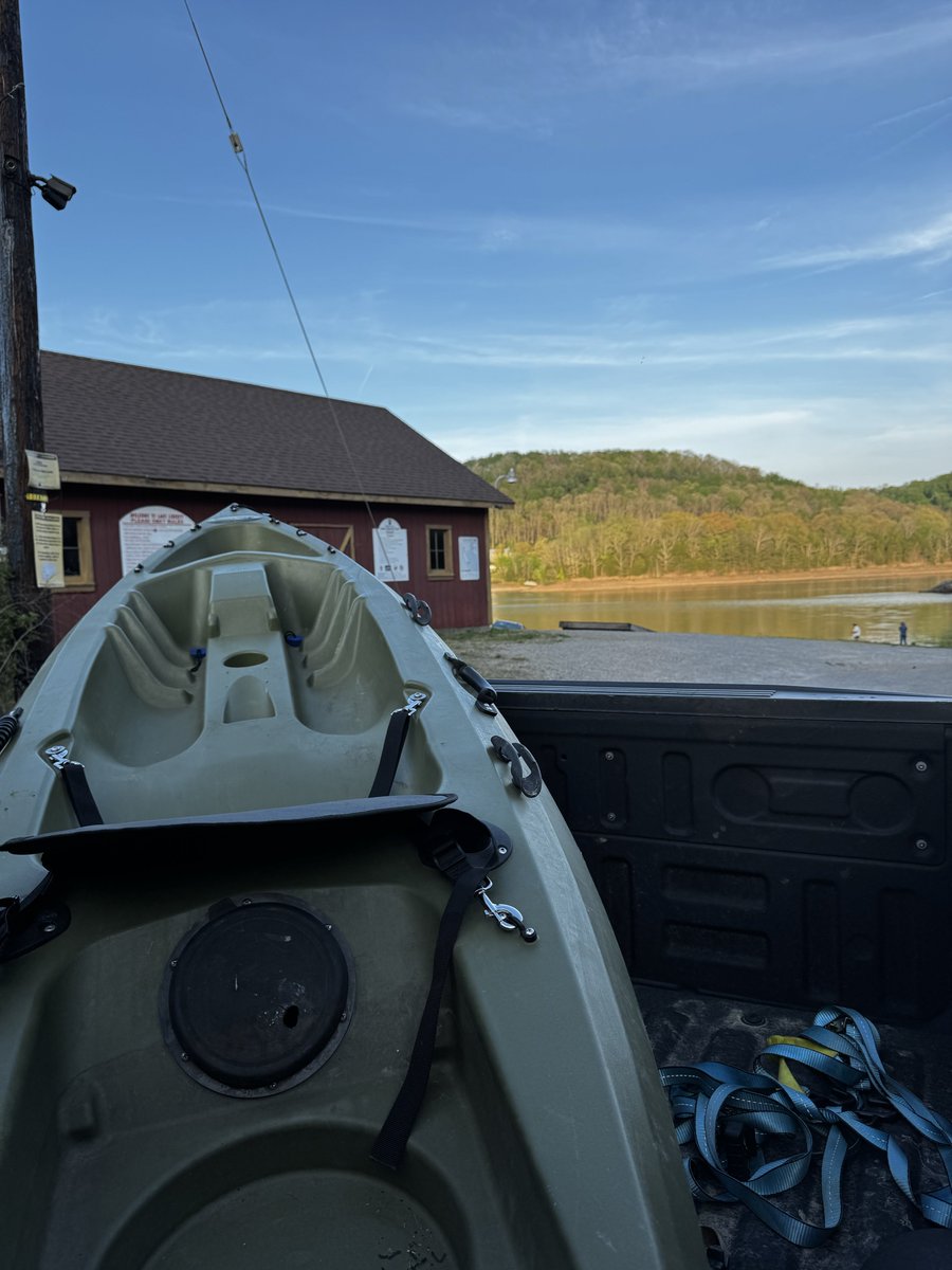 ✪ 𝔻𝕚𝕤𝕥𝕚𝕟𝕘𝕦𝕚𝕤𝕙𝕖𝕕 ℍ𝕚𝕝𝕝𝕓𝕚𝕝𝕝𝕪 ✘ tweet media