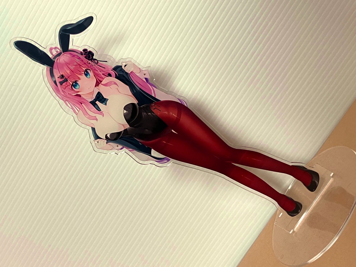 ヘルベチカ @にじそうさく11【南1ホール K-18】 tweet media