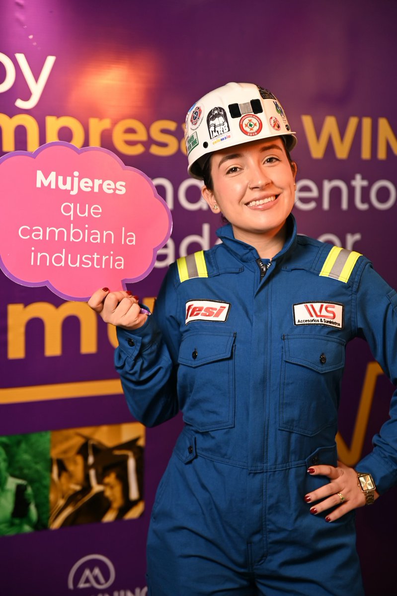 PaulaMineria_'s tweet image. Mi hermoso overol de @madoco_ gracias a que soy embajadora de @ws_suministros 💜🫰🏻
Gracias por las increíbles fotos: @jercoph 
A Women in mining por el espacio: @wimcolombia 

Las mujeres en minería somos imparables 💜🔥
#paulamineria #mineria #mining #mujeresenmineria