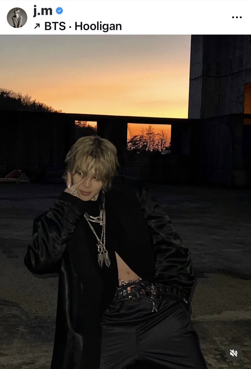 juringo53's tweet image. KplusArmyhour 
ラジオリクエスト📻で
ジミンちゃん全力応援🐣🔥

こちらも🏷️でリクエスト
👇  RT&amp;amp;🏷️🙏❤️

Hi @ReallyAcesFox  @Kplus_Armyhour
I would like to request you to play #WHO by #JIMIN if it's possible.  I would love to share it with you and your audience.  Thanks in advance