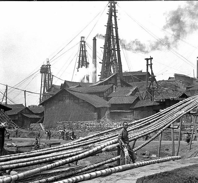 <a href="/phl43/">Philippe Lemoine</a> The natural gas powered salt mine in Zigong, Sichuan dating from late 19th century