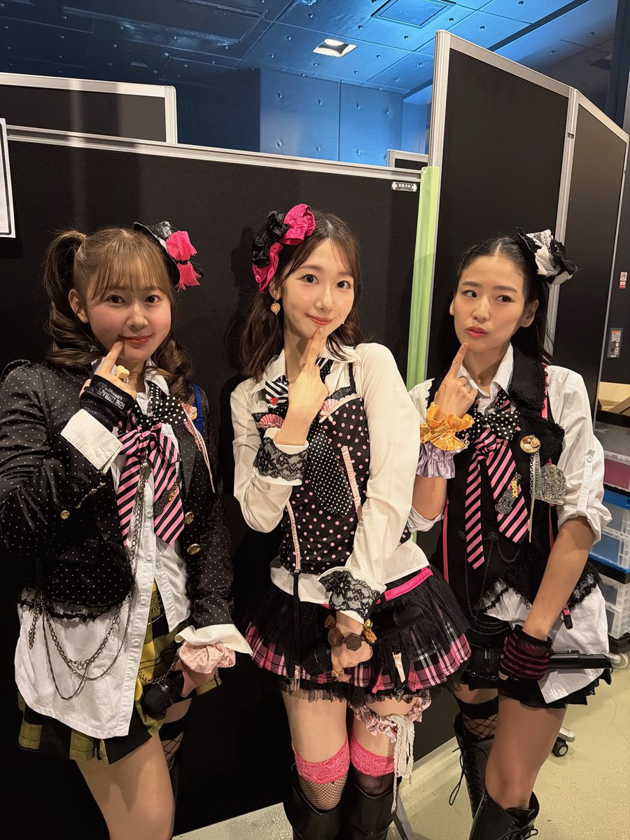 ペット烏龍茶(キン肉さん) tweet media