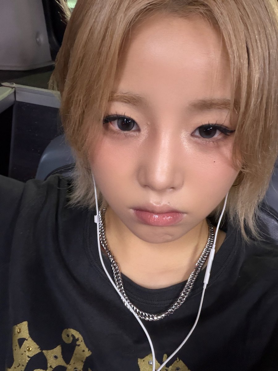 hiphop star Sunhye 

#YOUNGPOSSE #SUNHYE #we_dont_go_to_bed_tonight