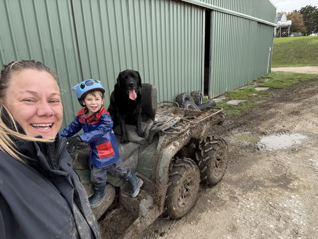 SWANNY 🔺 tweet media