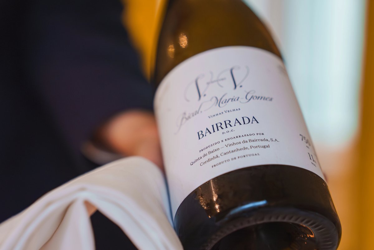 Sobrelias_'s tweet image. Quinta de Baixo Vinhas Velhas 2021 - Niepoort (Maria Gomes &amp;amp; Bical) #vinho #vino #Portugal #Niepoort #cata #wine #winelover #wein #vin #vini sobrelias.com/catas-de-vinos…
