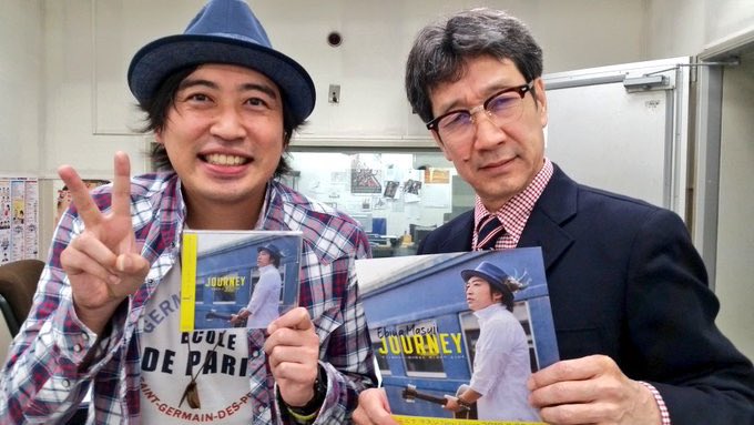 〝お気に入り〟に入ってた。
『JOURNEY』が発売された時の１枚だなぁ。。。
仲良し感が溢れてる☺️

#エビナマスジ
#KAN