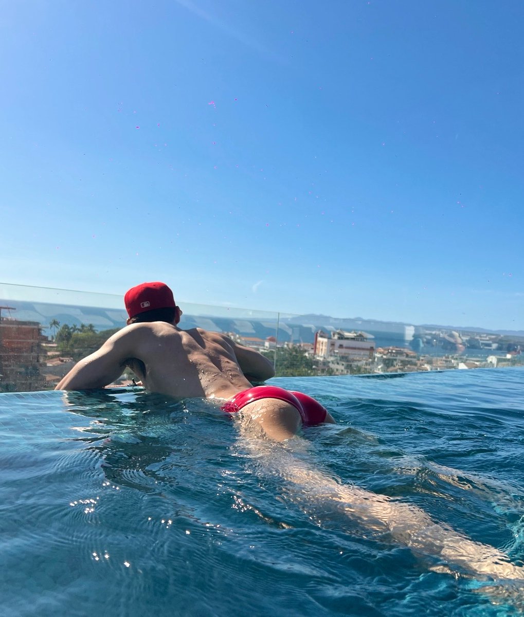 Herick con H tweet media