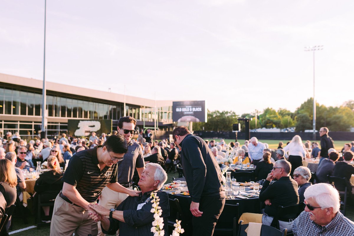 JohnPurdueClub's tweet photo. Don't miss the deadline to renew! 🚂

April 30 is the final day to renew or upgrade your John Purdue Club membership for the 2026-27 year.

Renew on April 29 for #PurdueDayOfGiving to make your impact go even further. #HammerDown

Learn more: https://t.co/0hgZFnC5zZ https://t.co/1K69J8mtoa