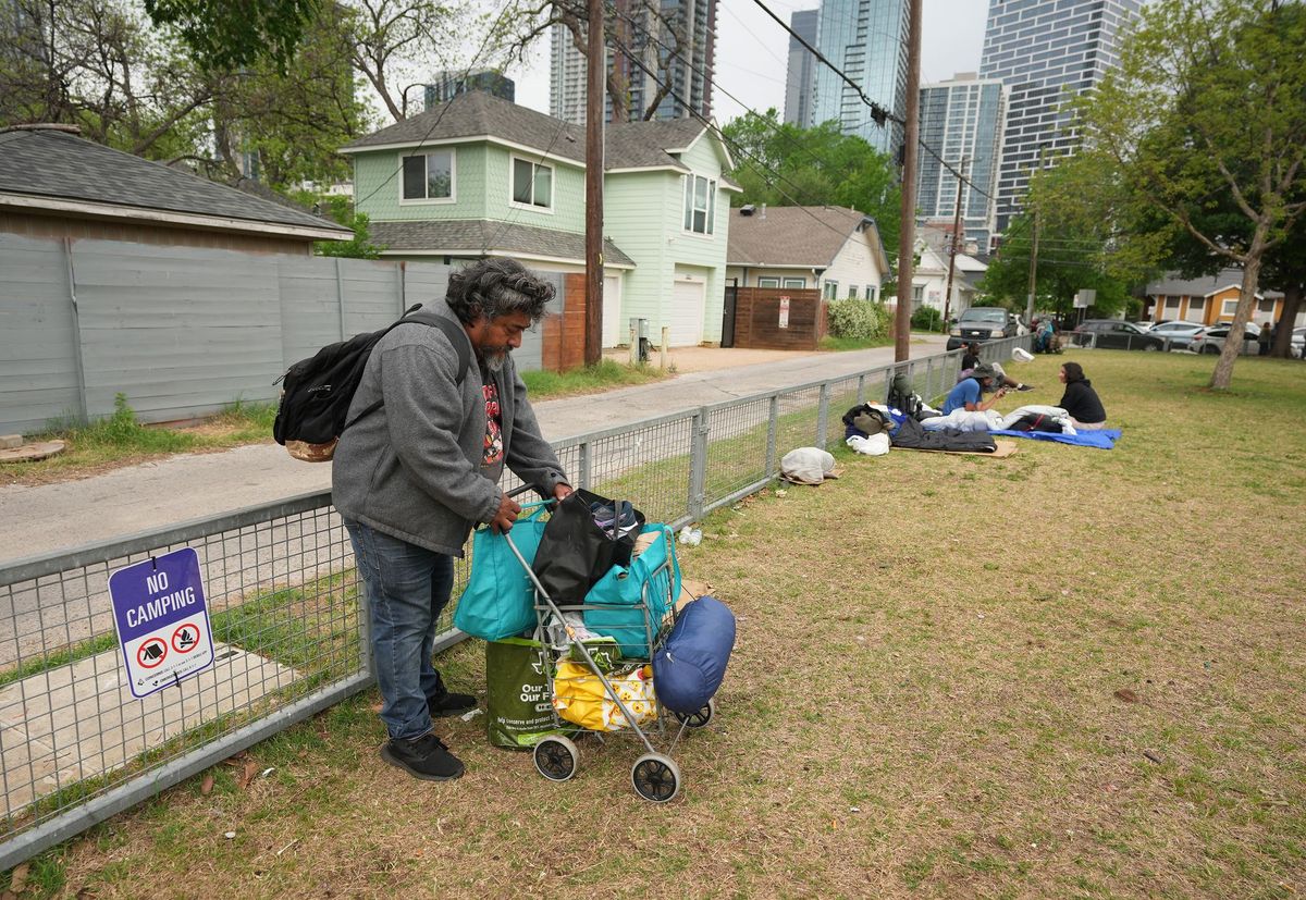 Austin Statesman tweet media