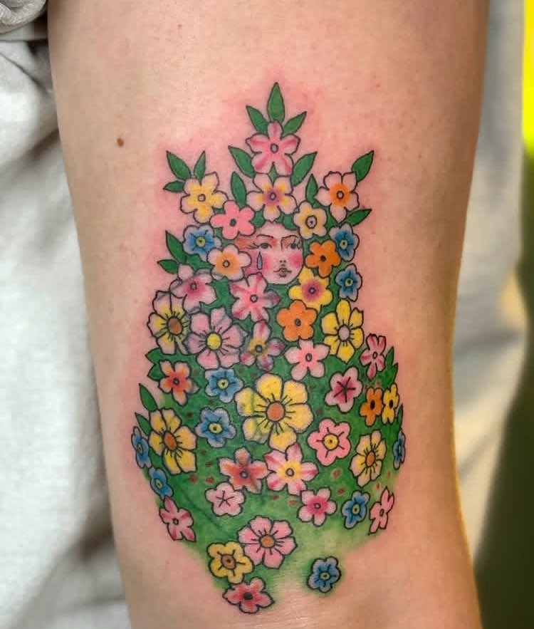 AlienFairy24's tweet photo. A Midsommer tattoo.
If you
haven't seen it I would highly recommend if you enjoy psychological horror movies!
My design> the cover up> the inspo
#tattoo #tattooartist https://t.co/QsC4U0V1dY