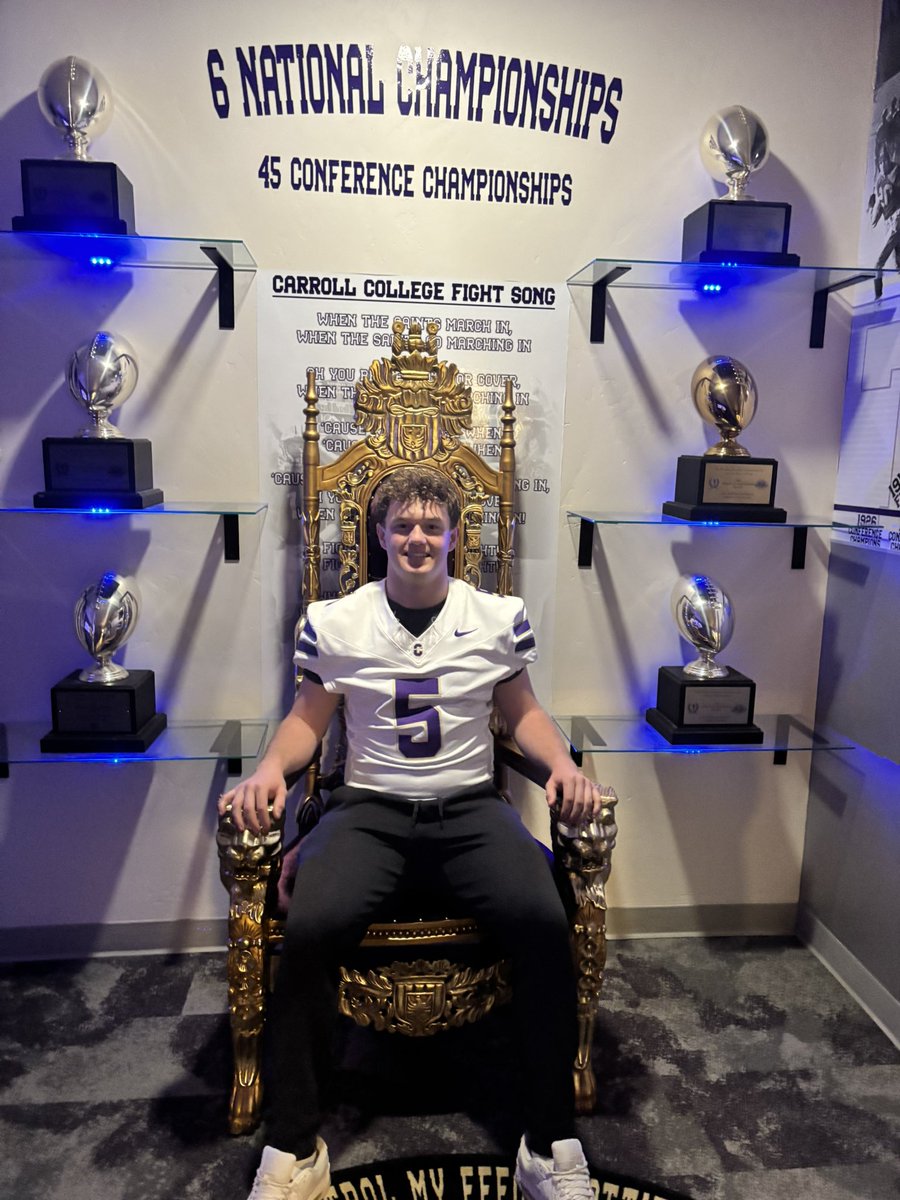 will_ob5's tweet photo. Thanks @Coach_Dunning and @CoachTPurcell for having me out today for a great junior day! Loved learning more about @FootballCarroll! 
@GallatinRaptor https://t.co/v7nsGBu5k8