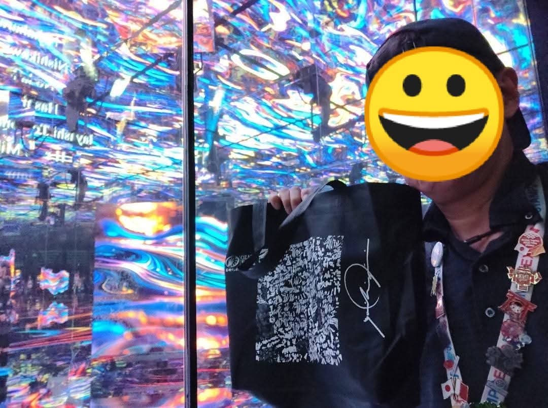 osaka_expo_pins's tweet image. null2入館時に自分の靴を入れるように貰ったBAG(土足厳禁)
すなわちトートバッグではなくシューズバッグなのだ😅
pop upストアで何も買わなかった←買えよ！！と今の自分が言う😂

#null2
#大阪万博
#ヌルヌル