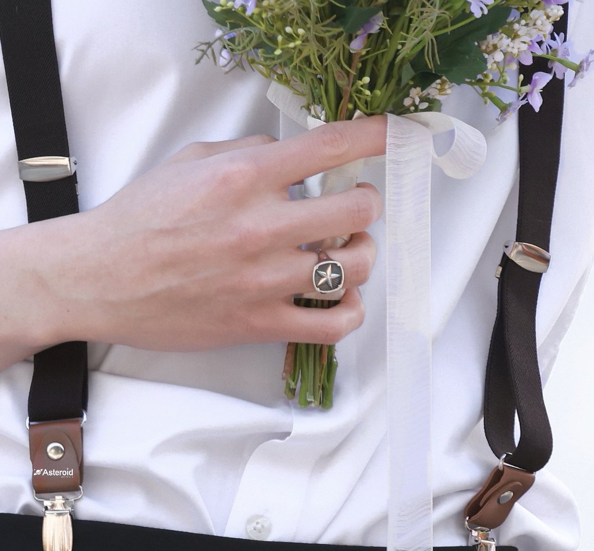 -`☆´- tweet media