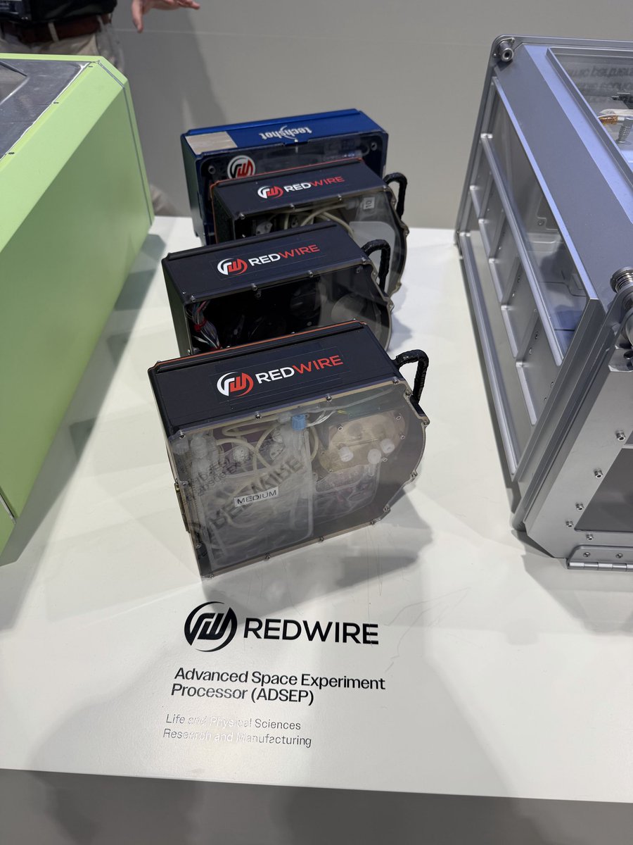 YoungChefLord's tweet photo. @vast @SpaceFoundation Such a well designed exhibit! Great to see @Redwire hardware featured in the Haven-1 mockup. https://t.co/nYkhQzohb2