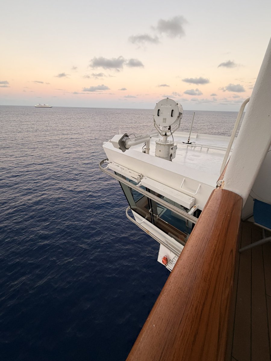 Summit_Plummit's tweet photo. Come sail away with me! https://t.co/7uhnrUDpyC
