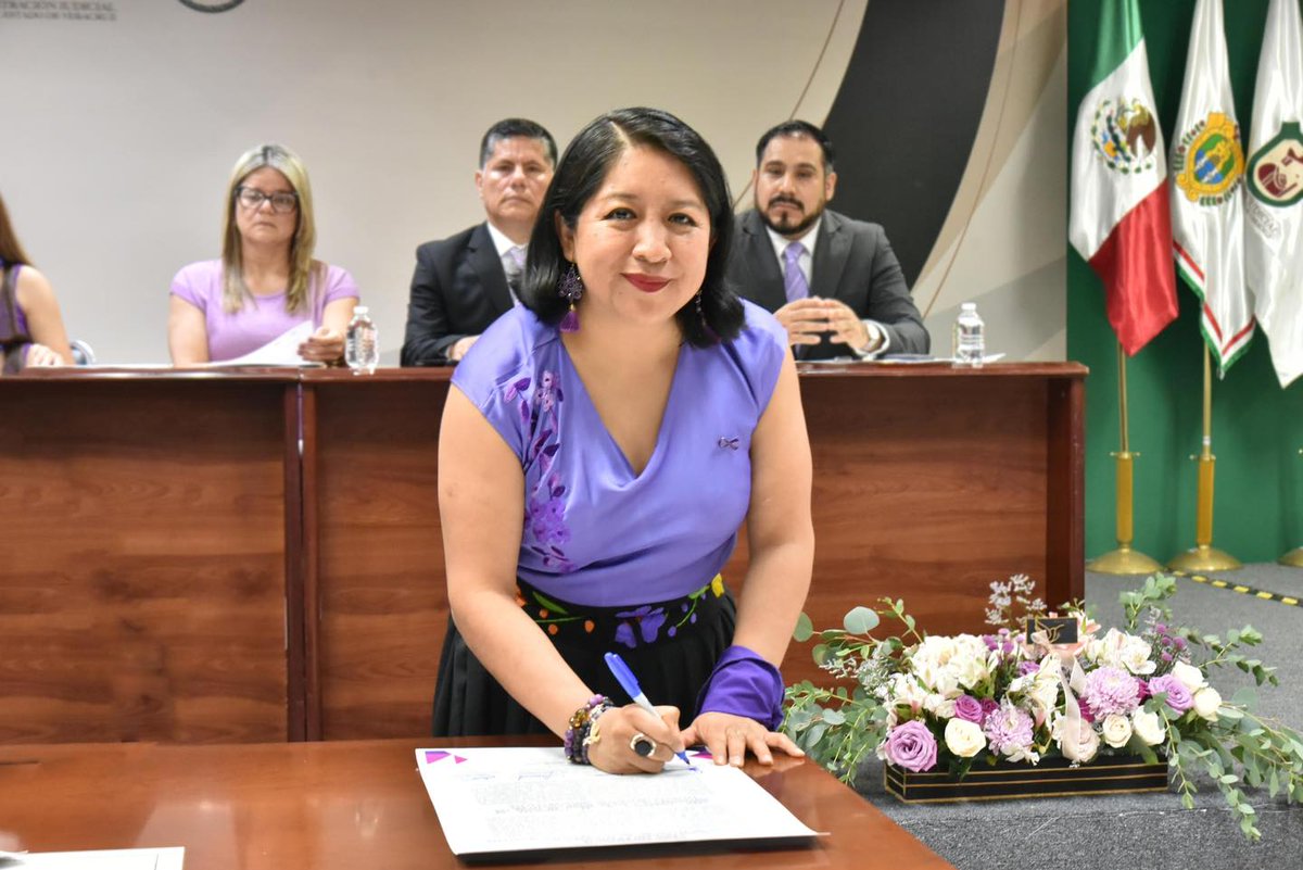 ROSALBA HERNANDEZ tweet media