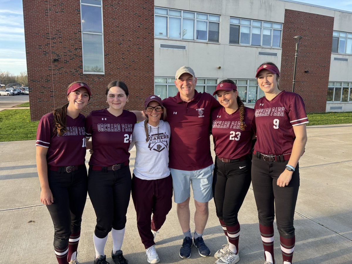 OP Varsity Softball tweet media