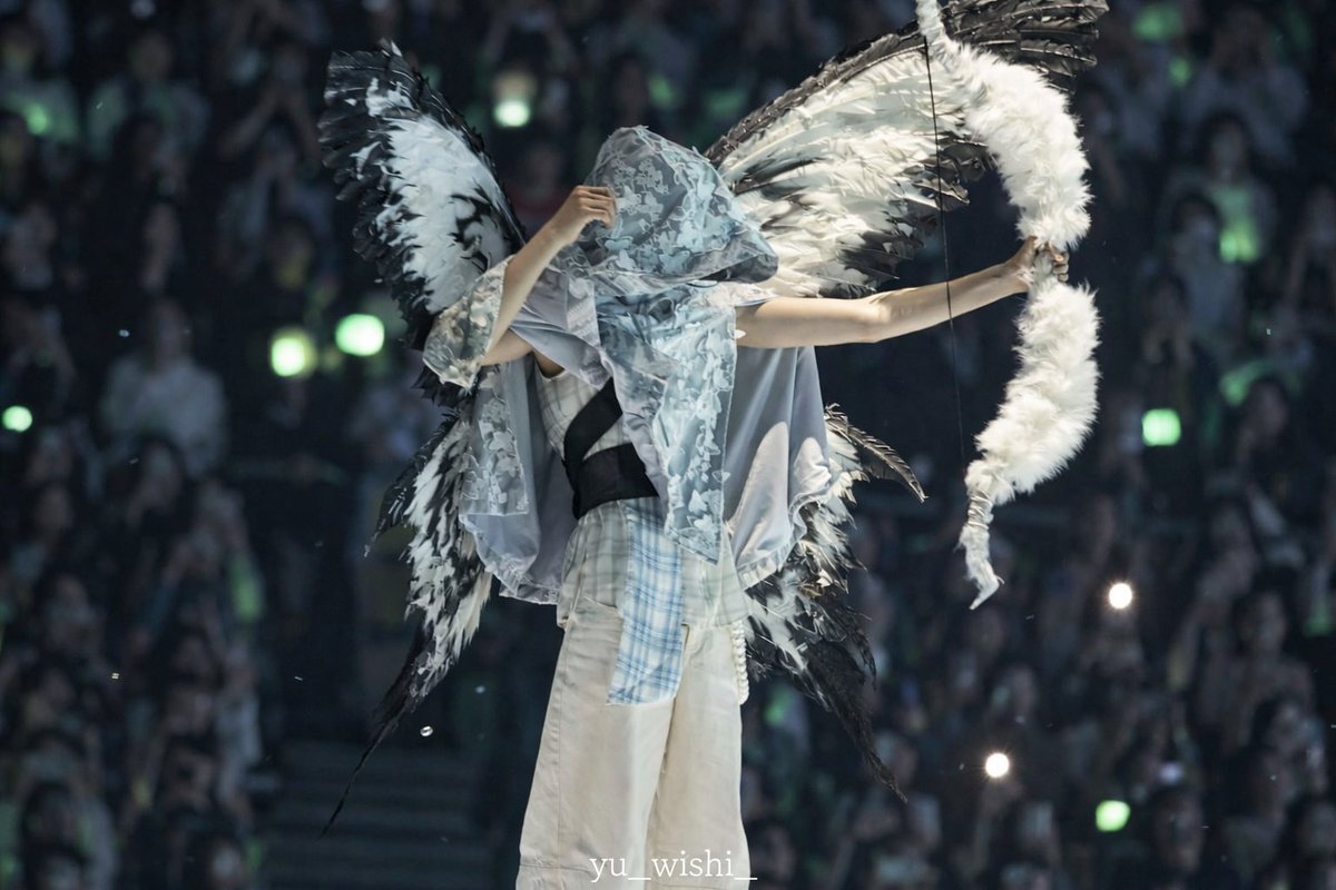 코시˚࿔⋆ tweet media