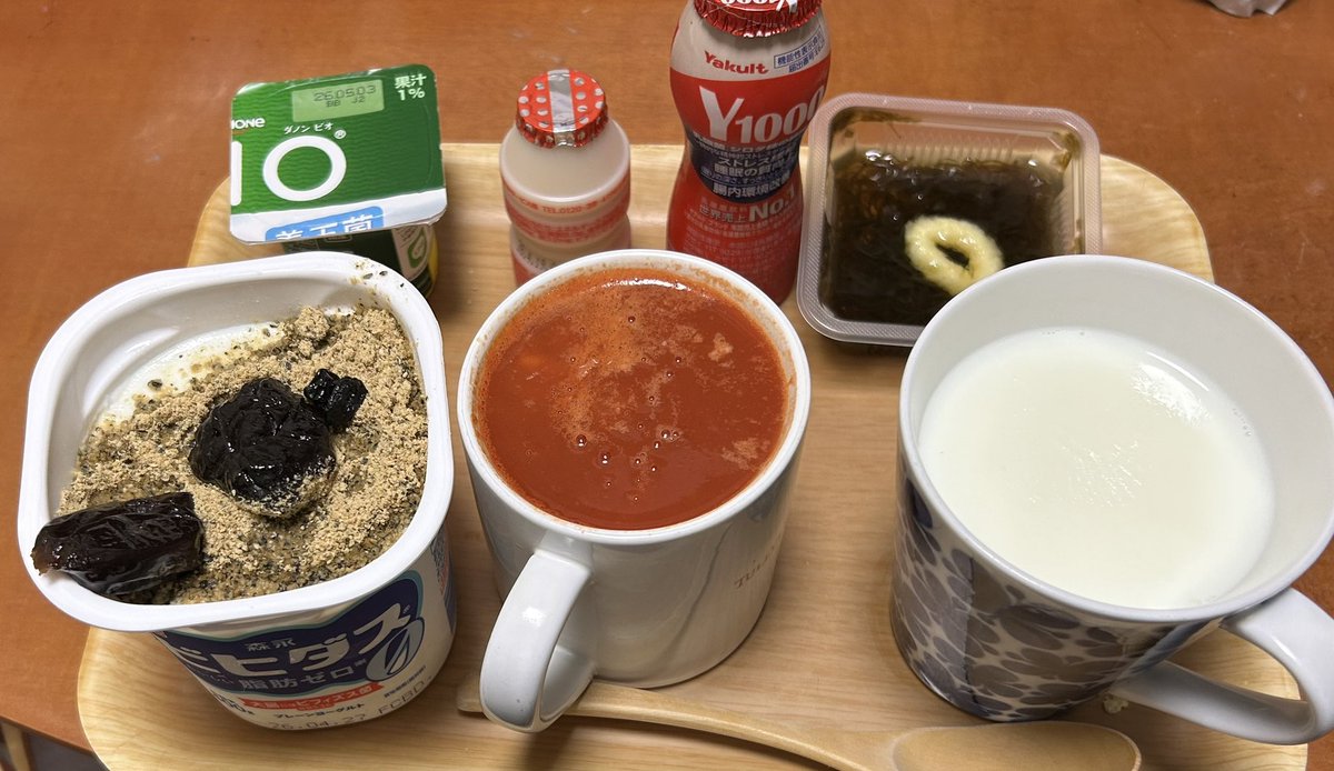 kisaragishow's tweet image. 今朝の腸活breakfast😋✨

簡易版です。
腸活とタンパク質摂取を重視❣️

#breakfast #Yoghurt #yogurt #ヨーグルト #腸活 #乳酸菌 #おうちごはん #ダイエット