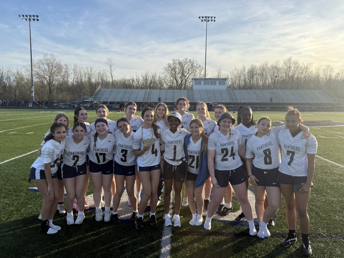 SweetHomeFlag tweet media