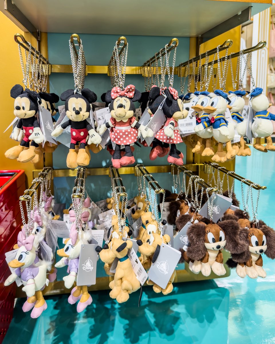 ディズニーストア ミッキー、ミニー、ドナルドに加え、デイジー