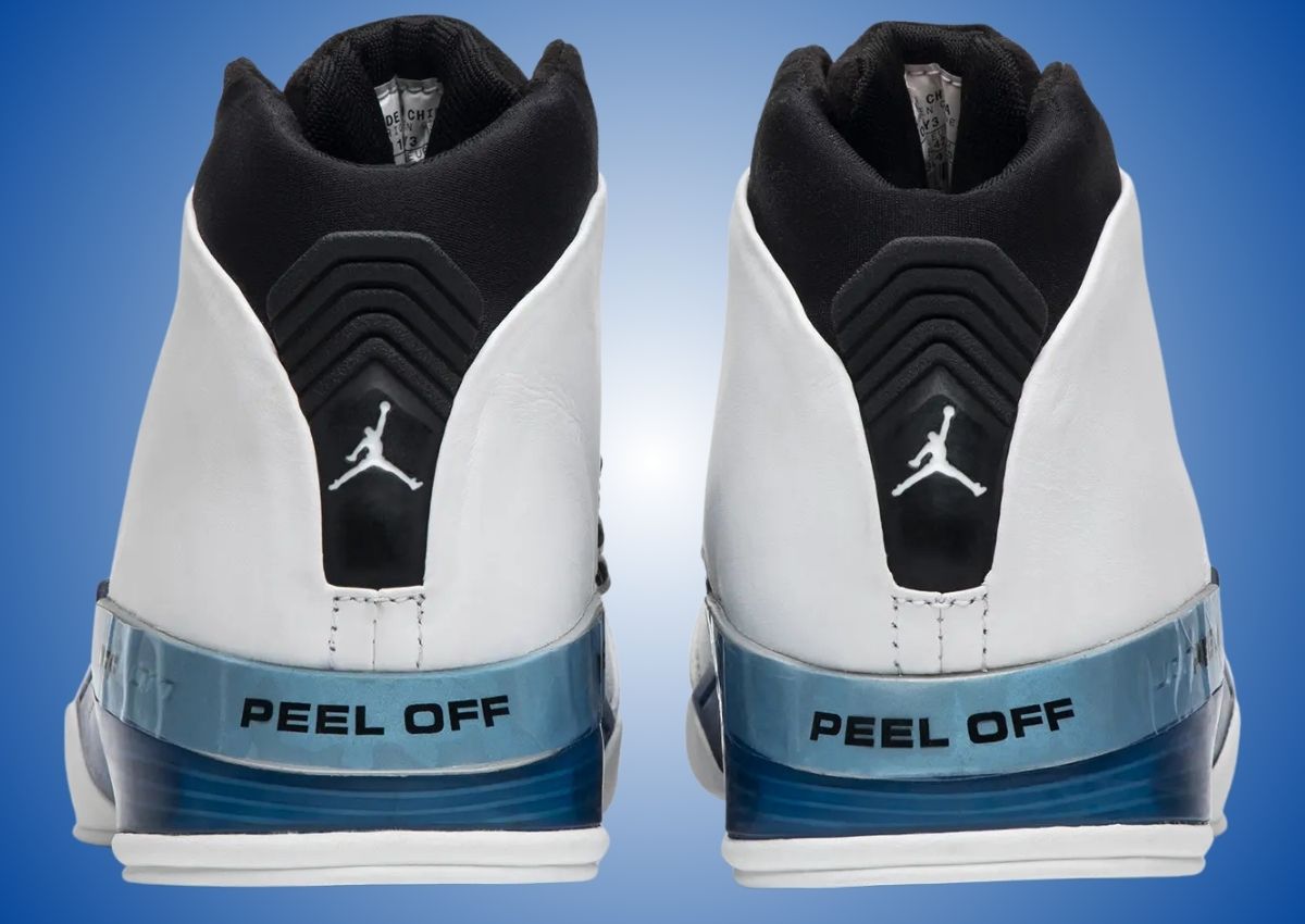 SneakerFiles.com tweet media