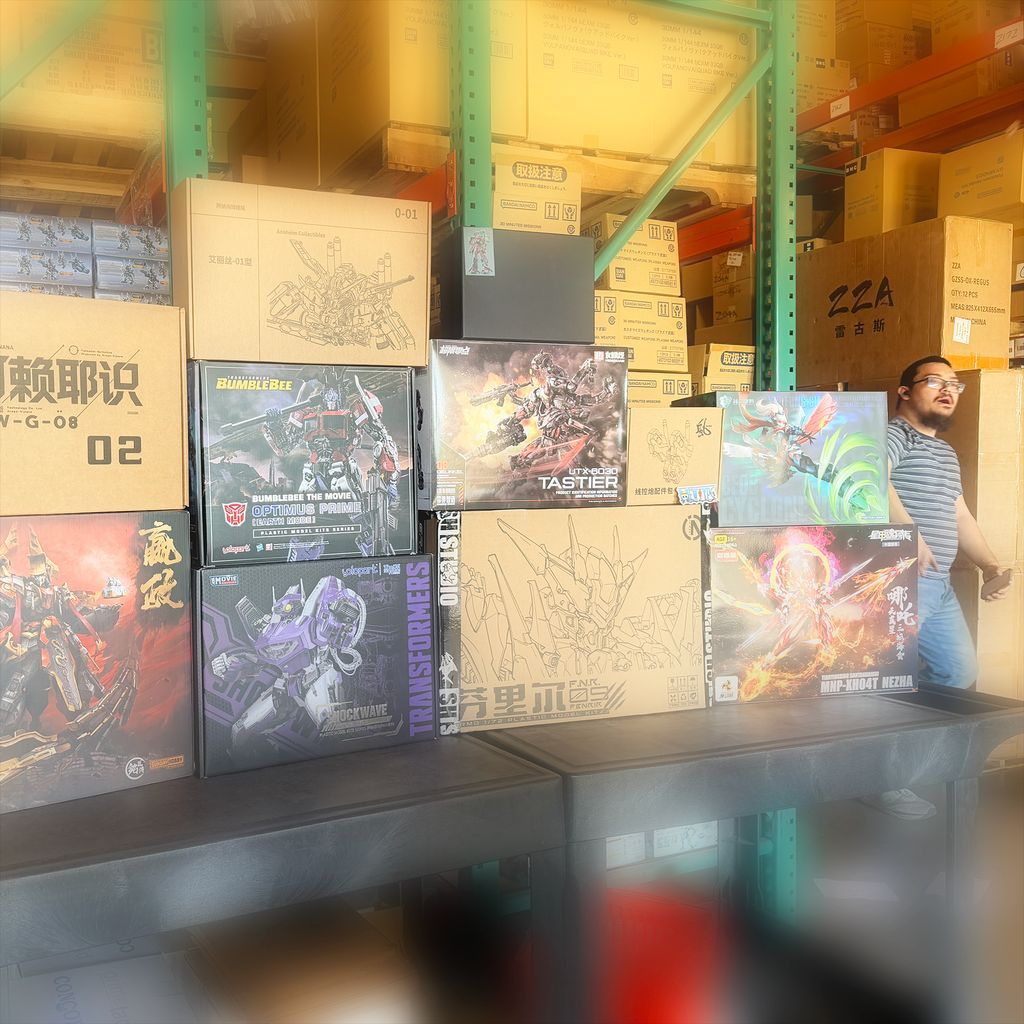 newtype_us's tweet image. Immediately after Bandai drops some heat, our Chinese manufacturers do the same!  We got in a whole bunch of new and restock kits - these are only a part of what came in!  Have you been looking forward to any of these? 👀 👀 👀  #plamo #teamnewtype #newtypehq