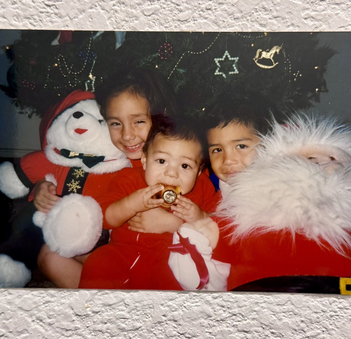 sam_de_leon's tweet photo. Cheers to another wonderful birthday around the sun 🥳💟 https://t.co/zT0rv2J7HJ
