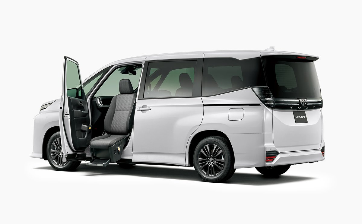 中国発と称賛された車、実はトヨタの福祉車両だった