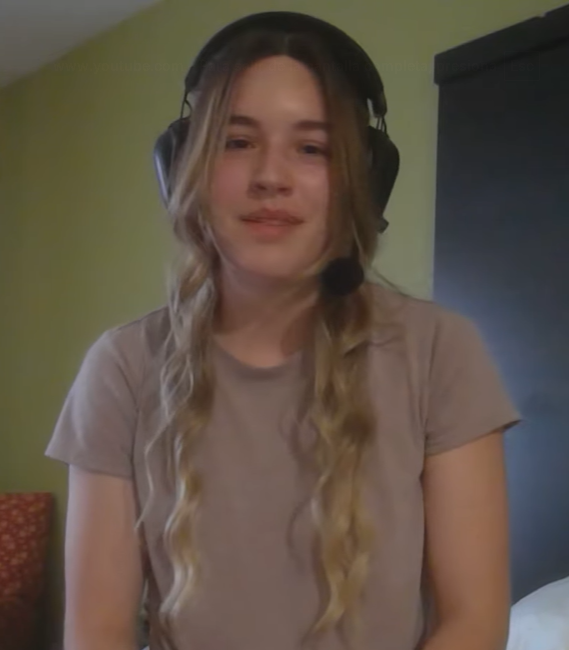 MANTECA_COCOA's tweet photo. @CrisGreen95 Aquí hay una foto de Marlow que le filtraron cuando su discord lo raidearon con bots, esa foto la andaban spameando diciendo que era la cara de Marlow en 2023. https://t.co/UjNJO9ypaK