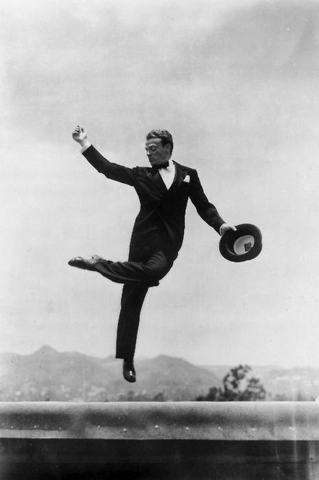 derek guy tweet media