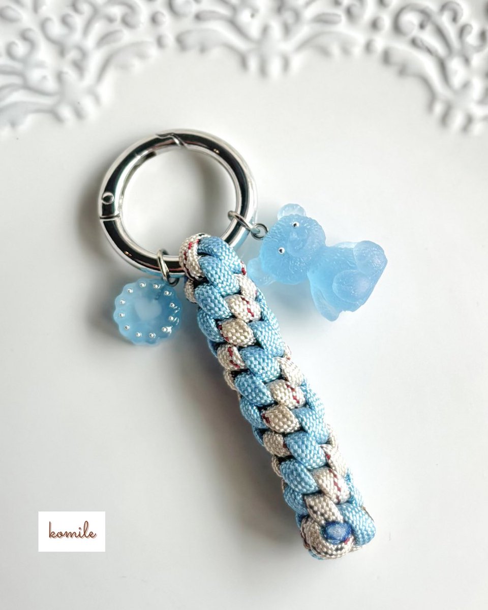 komile こまいる tweet media