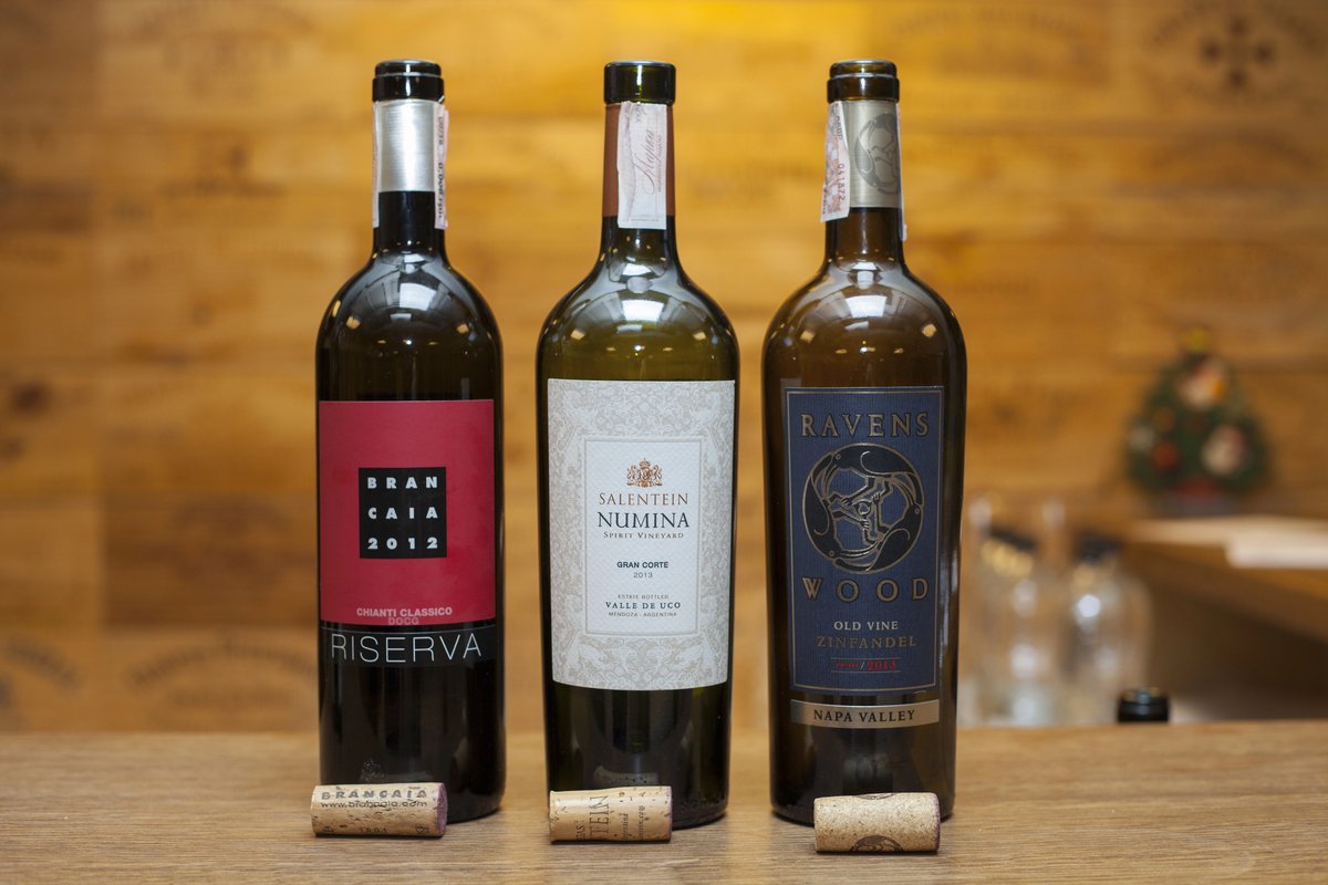 Sobrelias_'s tweet image. Three Territories in a Glass #wine #winelover #winetasting #winenotes #tasting #Napa #EEUU #Mendoza #Argentina #Chianti #Italy sobrelias.com/en/wines-winer…