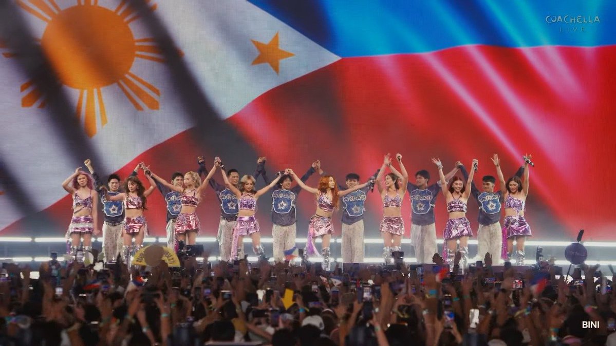 Manila Concert Scene tweet media