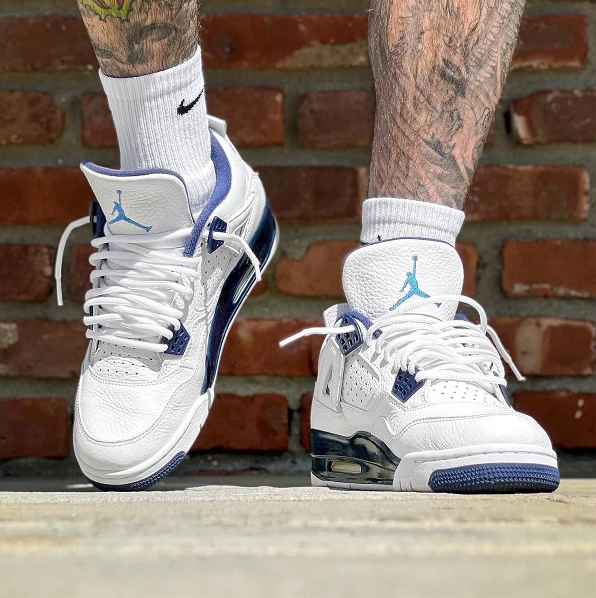 Air Jordan 4 "Columbia" (2015)