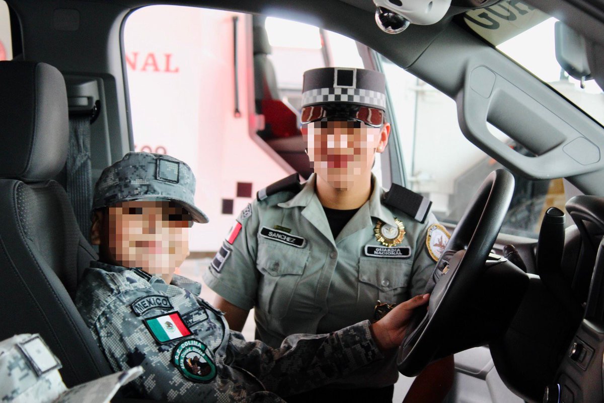 Santiagod181281's tweet image. Cristian Gael, de 9 años de edad, es designado como Guardia Nacional Honorario en #Colima.
#GraciasHeroesMexicanos