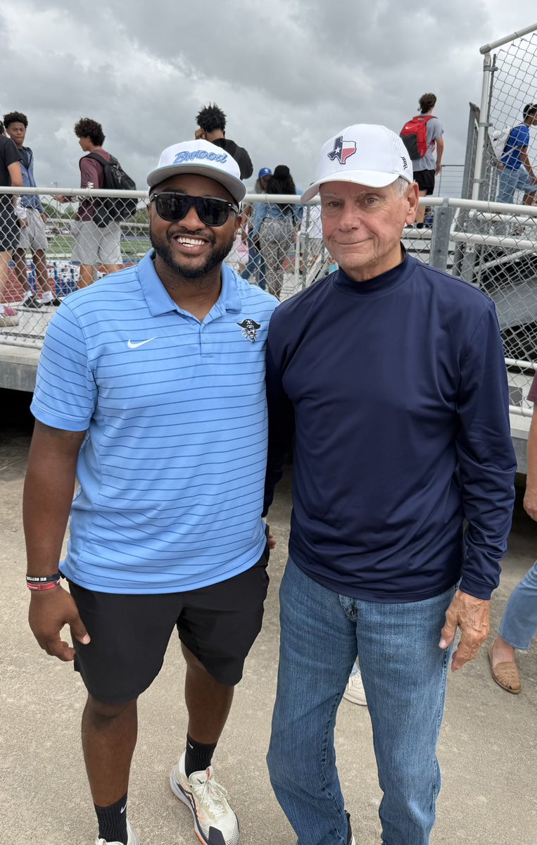 Brazoswood Boys Track and Field tweet media