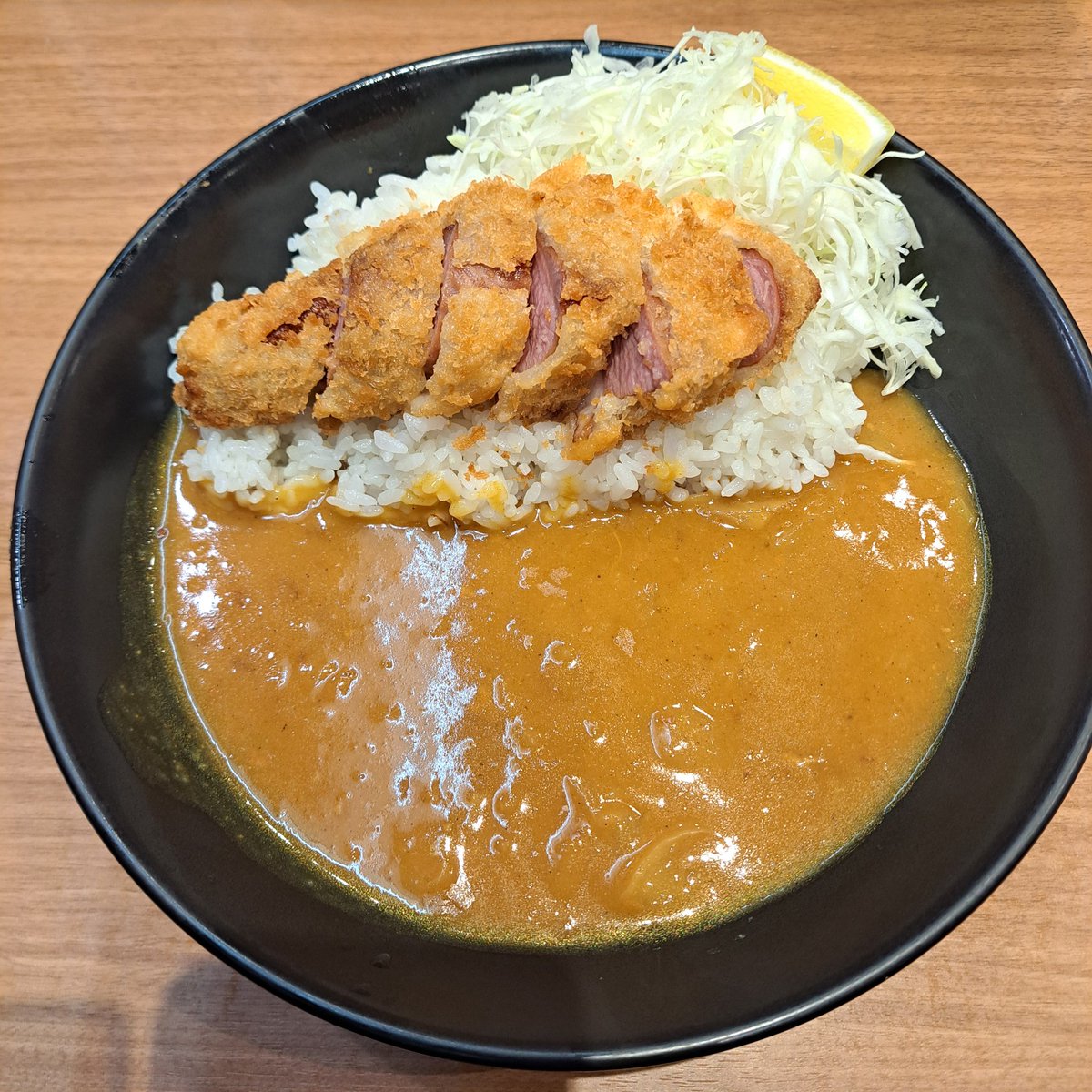 コマアア tweet media