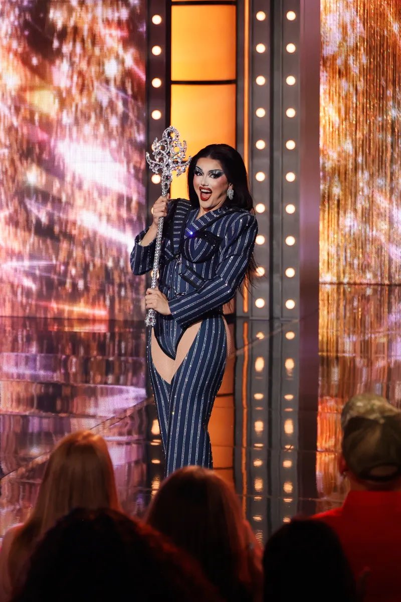 #DragRace stocks are UP with these consecutive winners! 👑🙂‍↕️
