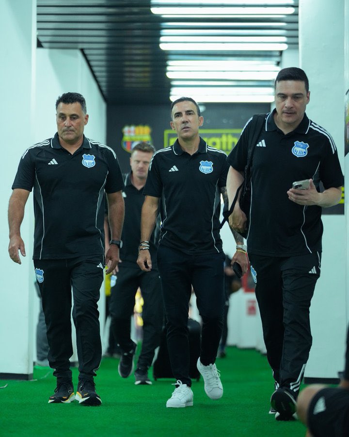 Andrés Caguana tweet media