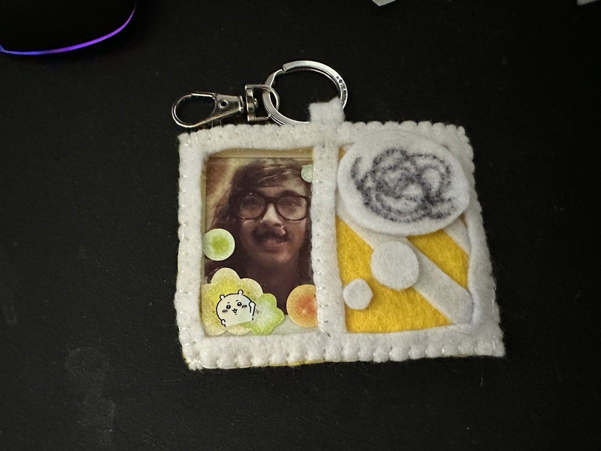 💿Elios tweet media