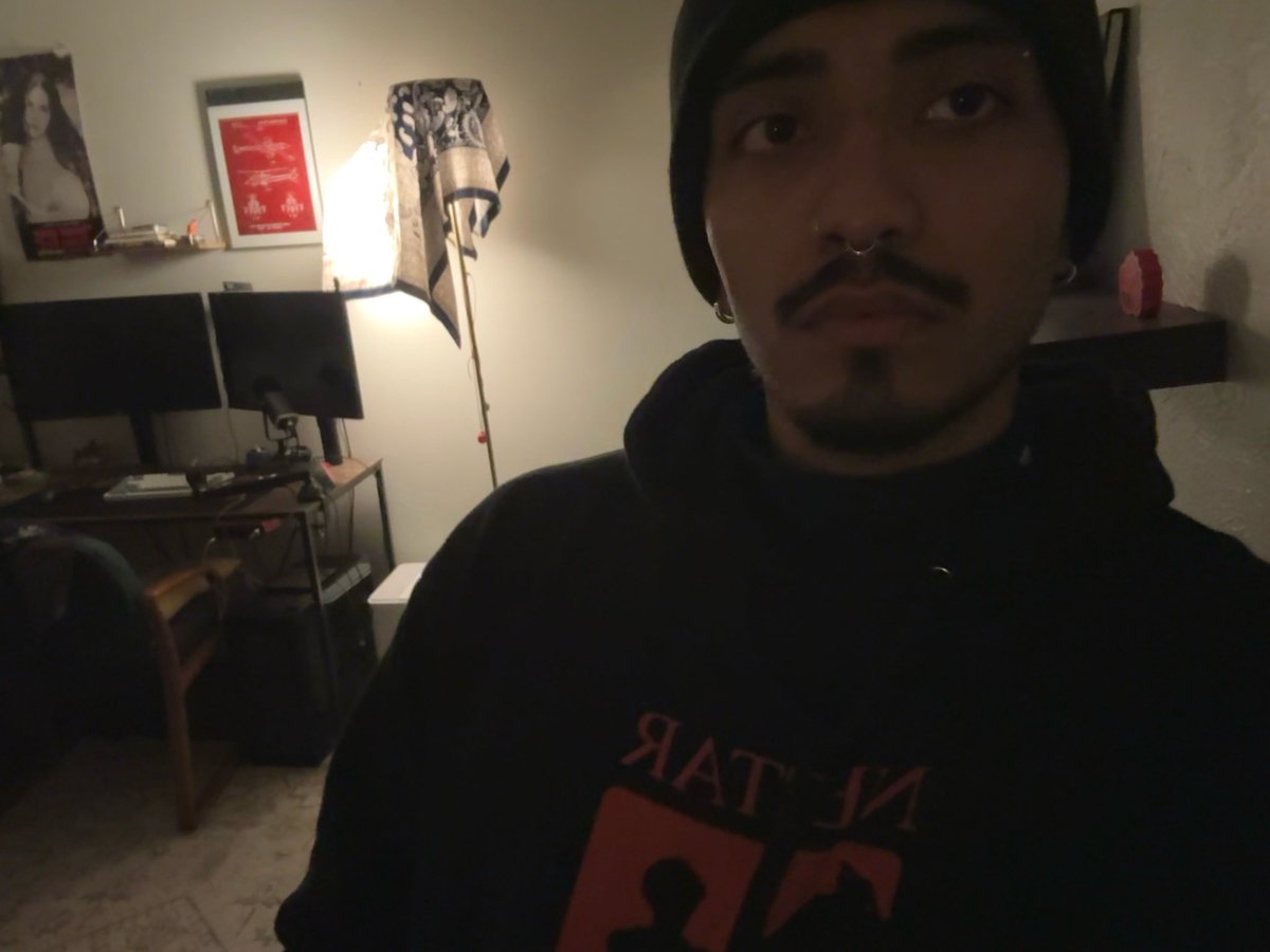 FourtyOZ tweet media