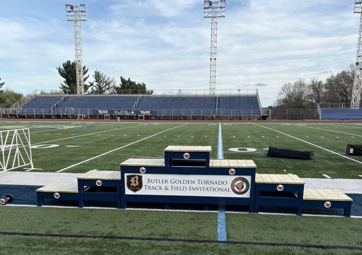 ButlerTandF's tweet photo. 61st Annual Butler Invitational kicks off tomorrow at 9:30 AM with the 4x800 Relays!  All meet info can be found at www.butler https://t.co/TYoUQ5airy   How many records will be broken tomorrow?  See you there   #penntrackxc https://t.co/AZKkfkYCIo