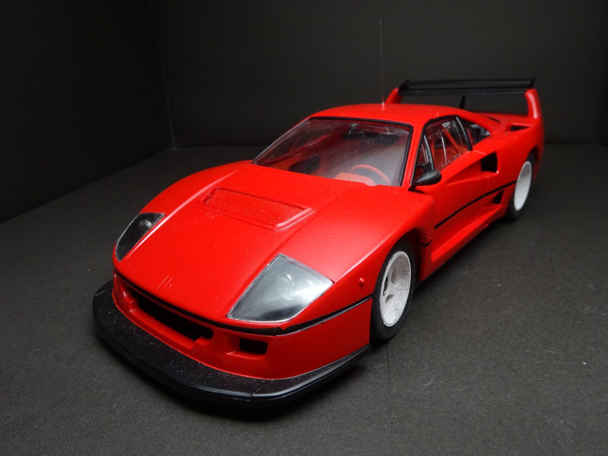 9fUM8tZL9WczczB's tweet image. #plasticmodel #scalemodel #プラモデル #プラモ #カーモデル #フジミ #FUJIMI #124scale #Ferrari #F40LM